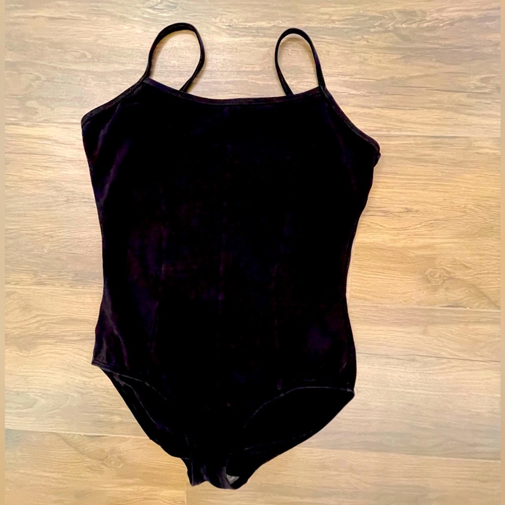 Mirella Leotard